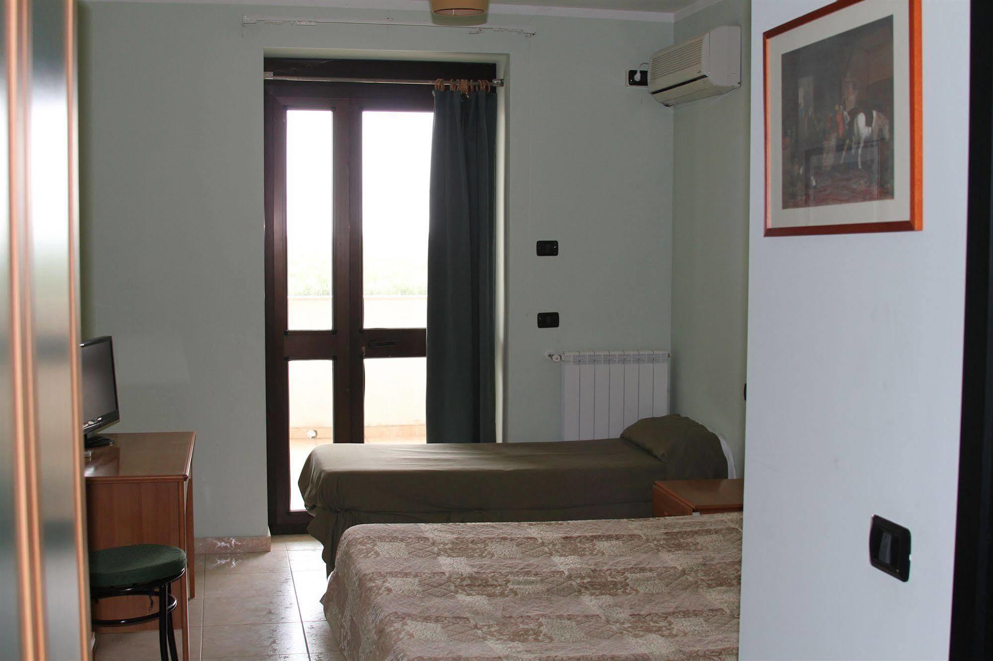 Agriturismo Silos Agri Сан Северо Екстериор снимка